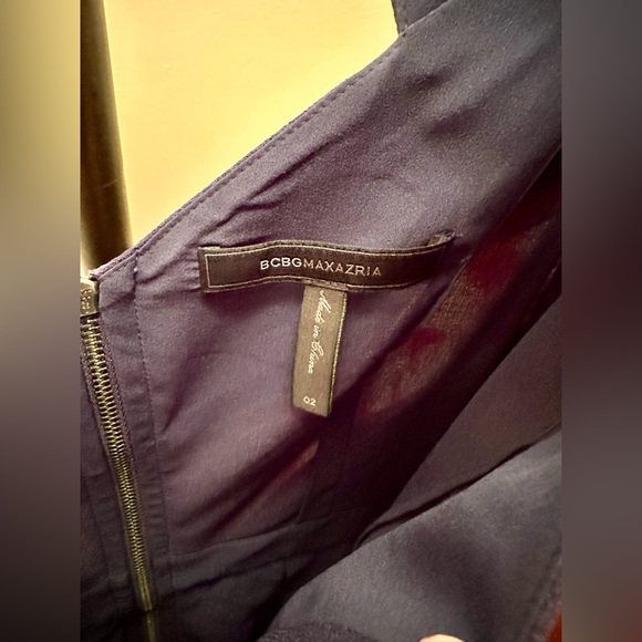 BCBGMAXAZRIA Averie Red, White and Blue Fitted Sleeveless Sheath Dress, Size 2 - Picture 3 of 13